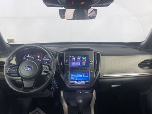 Used 2025 Subaru Forester AWD/4WD image 13