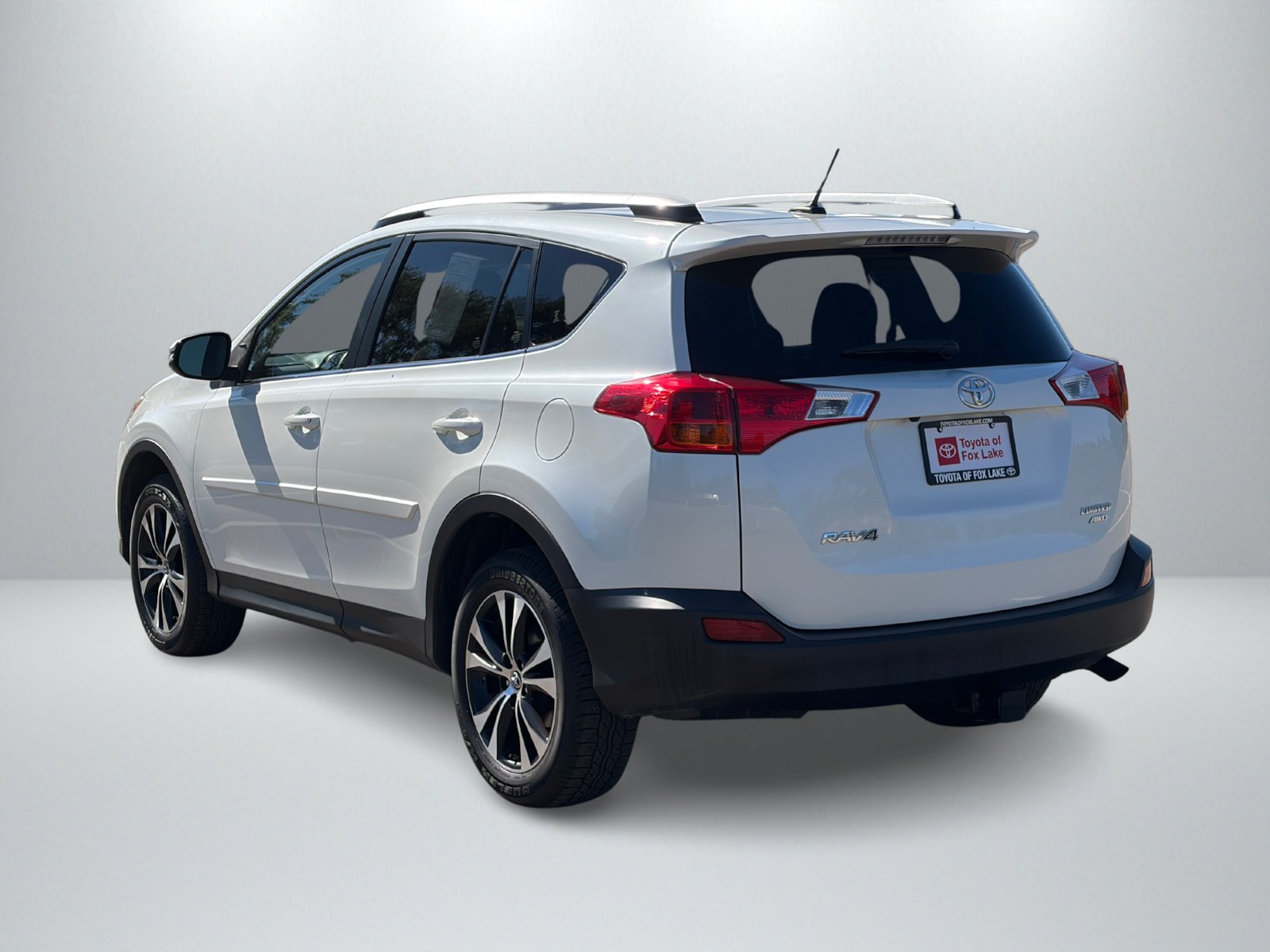 Used 2015 Toyota RAV4 Limited AWD/4WD image 3
