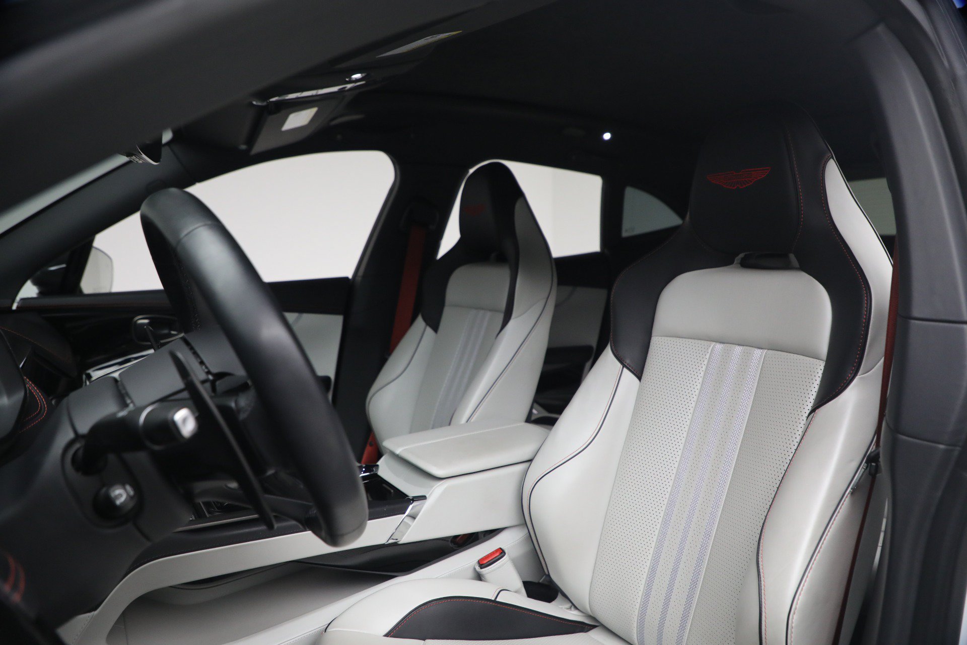 Used 2025 Aston Martin DBX 707 AWD/4WD image 15