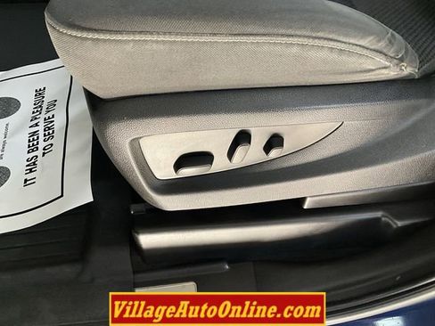 Used 2017 Chevrolet Silverado 1500 LT w/ All Star Edition image 15