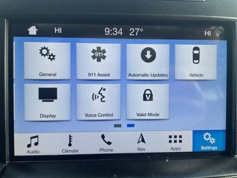 Used 2019 Ford F150 Lariat w/ Equipment Group 502A Luxury image 4