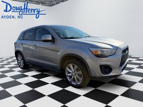 Used 2015 Mitsubishi Outlander Sport ES image 7