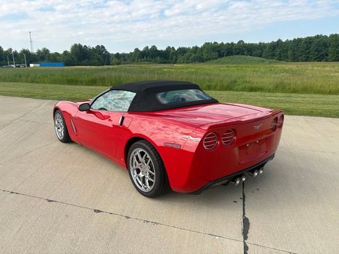 Used 2006 Chevrolet Corvette Convertible RWD image 4