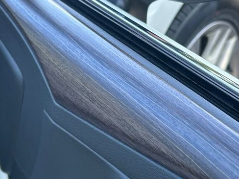 Used 2021 Toyota Avalon XLE w/ Moonroof Package FWD image 28
