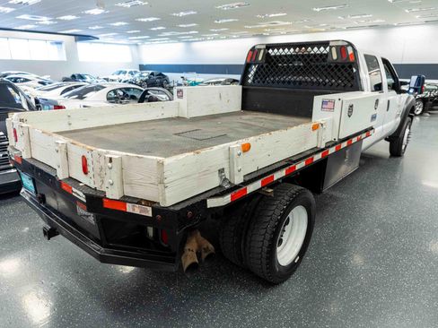 Used 2012 Ford F550 4x4 Crew Cab Super Duty w/ Payload Upgrade Pkg image 5