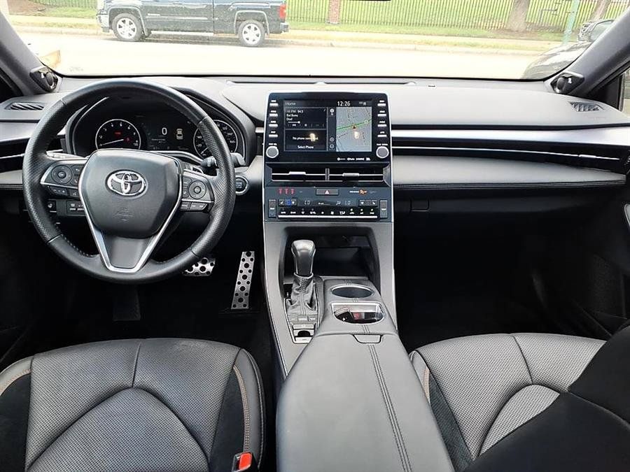 Used 2022 Toyota Avalon Touring FWD image 21