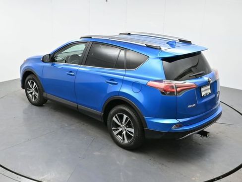 Used 2018 Toyota RAV4 XLE w/ Plus Extra Value Package image 38