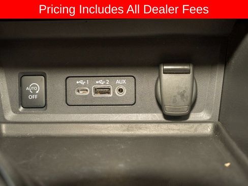 Certified 2025 Nissan Sentra SV w/ SV Premium Package FWD image 16