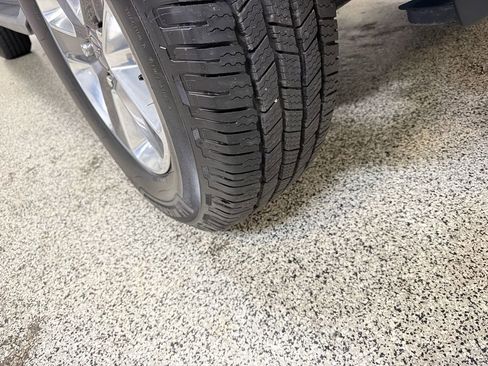 Used 2019 Jeep Wrangler Unlimited Sahara AWD/4WD image 46