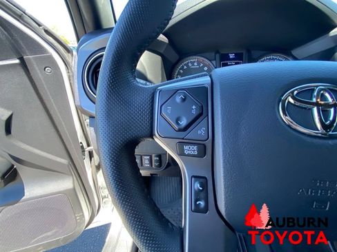Used 2023 Toyota Tacoma TRD Sport AWD/4WD image 38