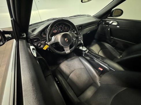 Used 2009 Porsche 911 Carrera image 2