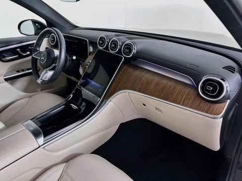 Certified 2024 Mercedes-Benz GLC 300 4MATIC image 29