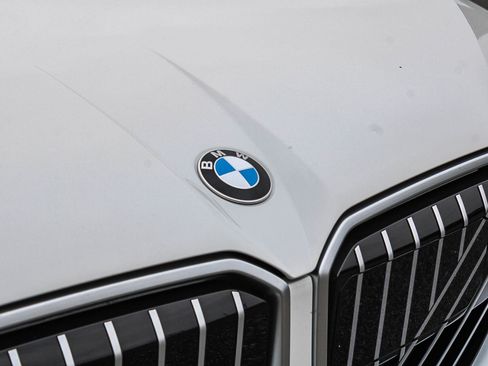 Certified 2026 BMW X3 xDrive30i w/ Convenience Package AWD/4WD image 9