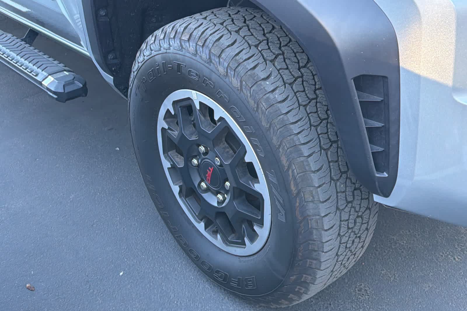 Used 2024 Toyota Tacoma TRD Off-Road w/ TRD Off Road Upgrade Package AWD/4WD image 12
