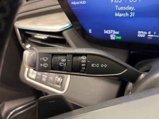 Used 2025 Buick Enclave Avenir w/ Super Cruise Package AWD/4WD image 40