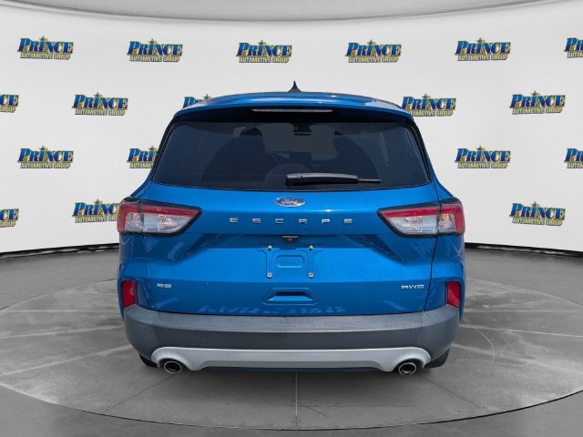 Used 2021 Ford Escape SE w/ Cold Weather Package AWD/4WD image 4