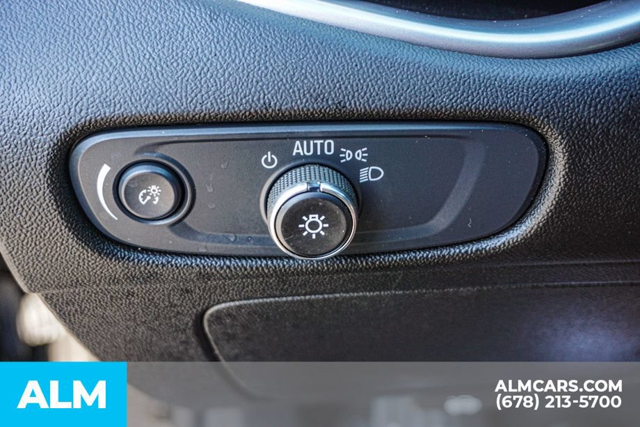 Used 2025 Chevrolet Malibu LT FWD image 44