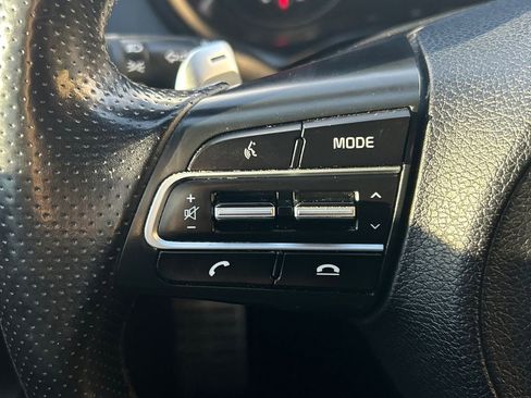 Used 2018 Kia Stinger GT2 image 33