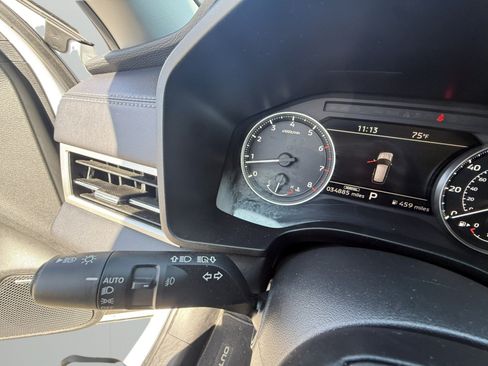 Used 2025 Mitsubishi Outlander SE FWD image 24