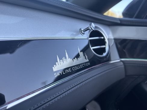 Used 2022 Bentley Continental GT AWD/4WD image 32