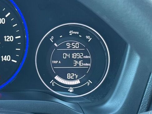 Used 2021 Honda HR-V LX image 25