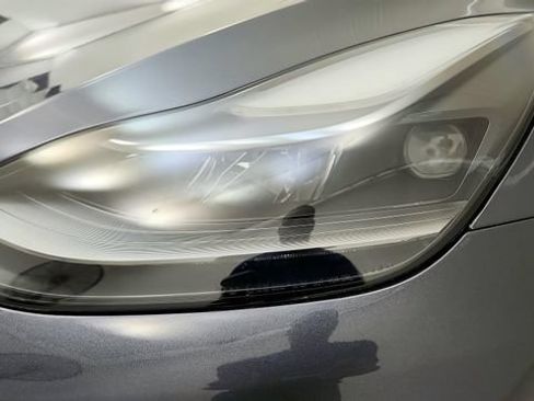 Used 2023 Tesla Model Y Long Range AWD/4WD image 24