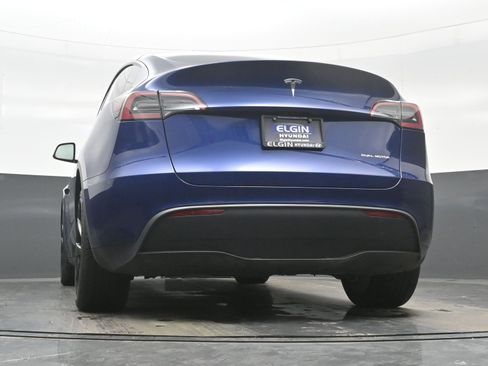 Used 2023 Tesla Model Y Long Range image 28