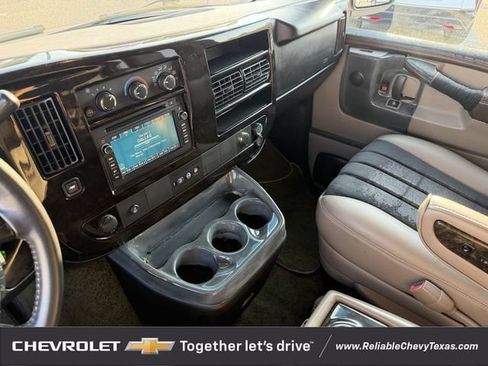 Used 2014 Chevrolet Express 1500 RWD image 20