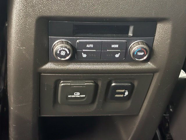 Used 2018 Chevrolet Traverse Premier AWD/4WD image 13