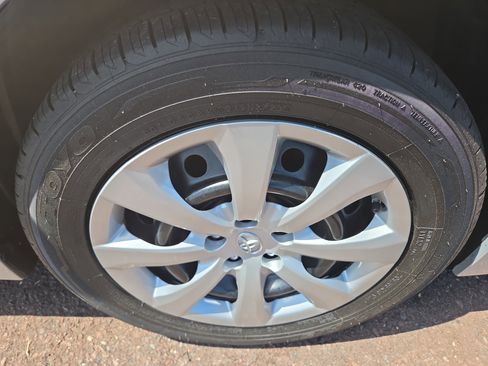 Certified 2019 Toyota Corolla LE w/ Body Protection Package FWD image 9