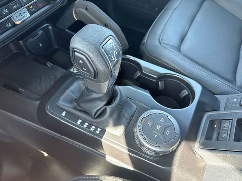 New 2026 Ford Bronco Badlands AWD/4WD image 18