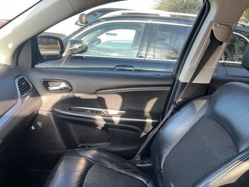 Used 2019 Dodge Journey Crossroad image 5