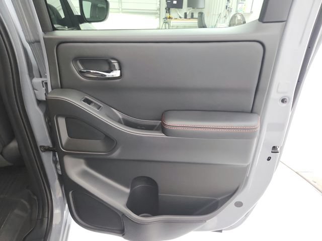 Used 2025 Nissan Frontier PRO-4X w/ Interior Protection Package AWD/4WD image 40