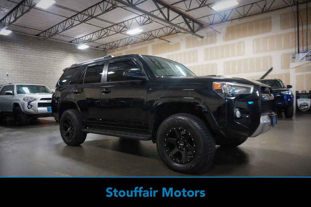 Used 2016 Toyota 4Runner Trail AWD/4WD image 1