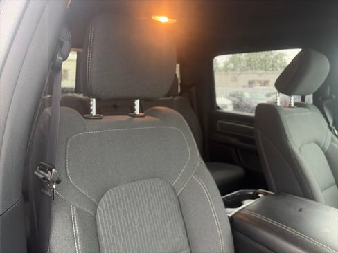 Used 2021 RAM 1500 Big Horn AWD/4WD image 36