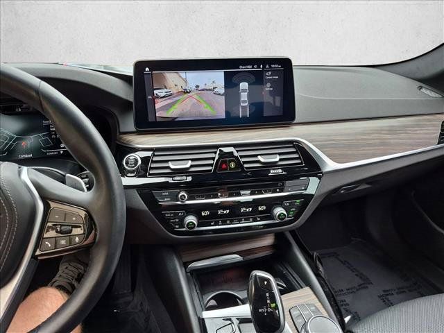 Certified 2023 BMW 530i w/ Premium Package RWD image 15
