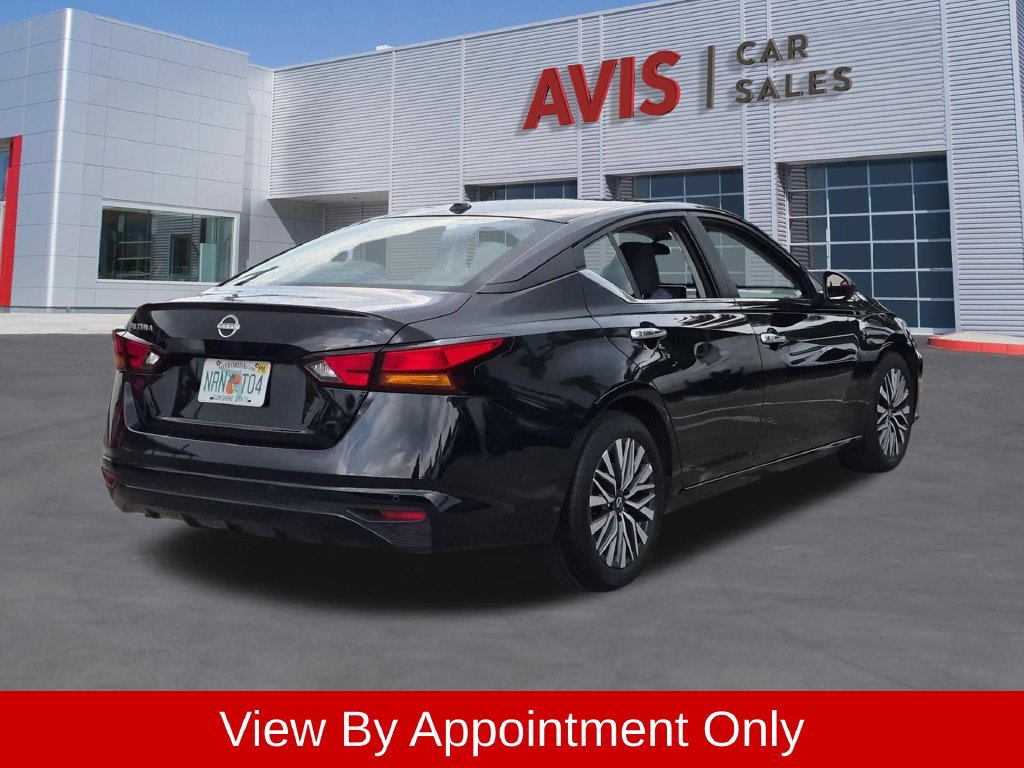 Used 2025 Nissan Altima 2.5 SV FWD image 5