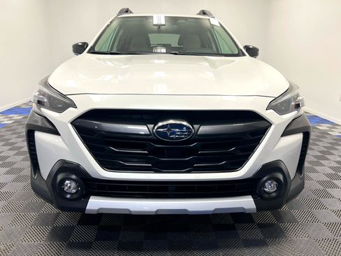 Used 2025 Subaru Outback Limited w/ Popular Package #2 image 2