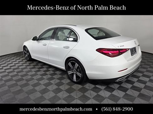 Certified 2022 Mercedes-Benz C 300 Sedan image 4