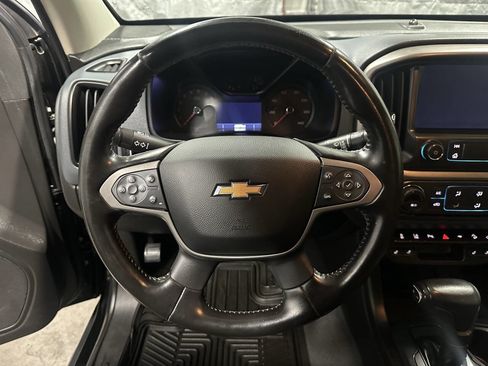 Used 2021 Chevrolet Colorado Z71 w/ Z71 Midnight Edition image 13