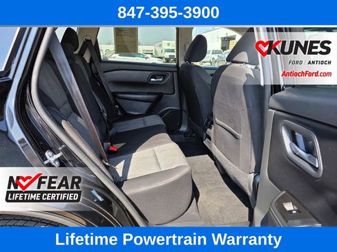 Used 2025 Nissan Rogue SV image 26