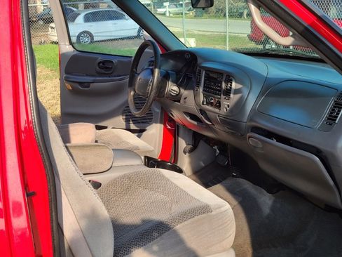 Used 1999 Ford F150 2WD SuperCab image 14