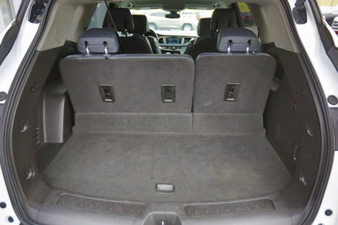 Used 2018 Buick Enclave Premium w/ Trailering Package FWD image 16
