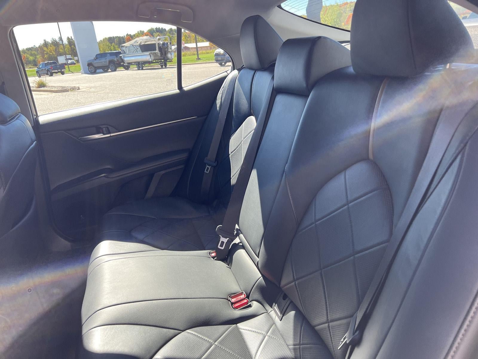 Used 2019 Toyota Camry XLE FWD image 27