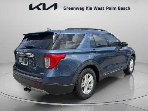 Used 2020 Ford Explorer XLT w/ Equipment Group 202A RWD image 7