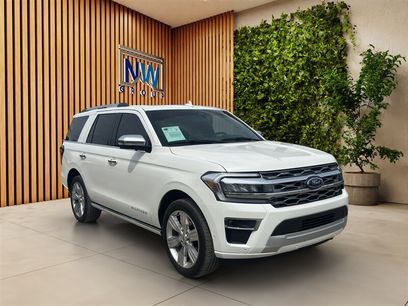 Used 2024 Ford Expedition Platinum