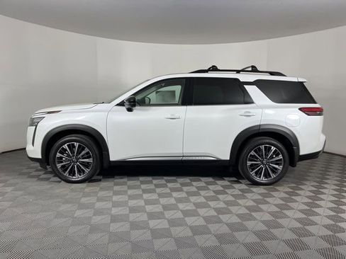 New 2026 Nissan Pathfinder Platinum AWD/4WD image 7