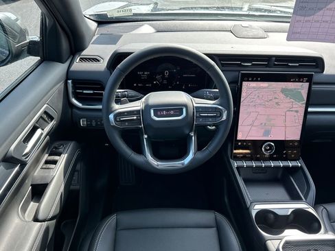 New 2026 GMC Terrain Elevation w/ Elevation Premium Package AWD/4WD image 29