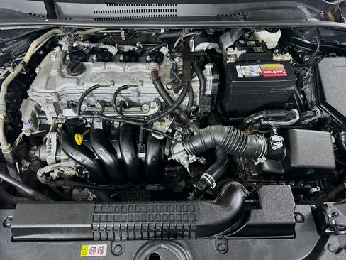 Used 2020 Toyota Corolla LE FWD image 27