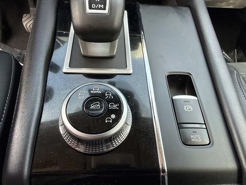 Used 2024 Mitsubishi Outlander SE FWD image 33